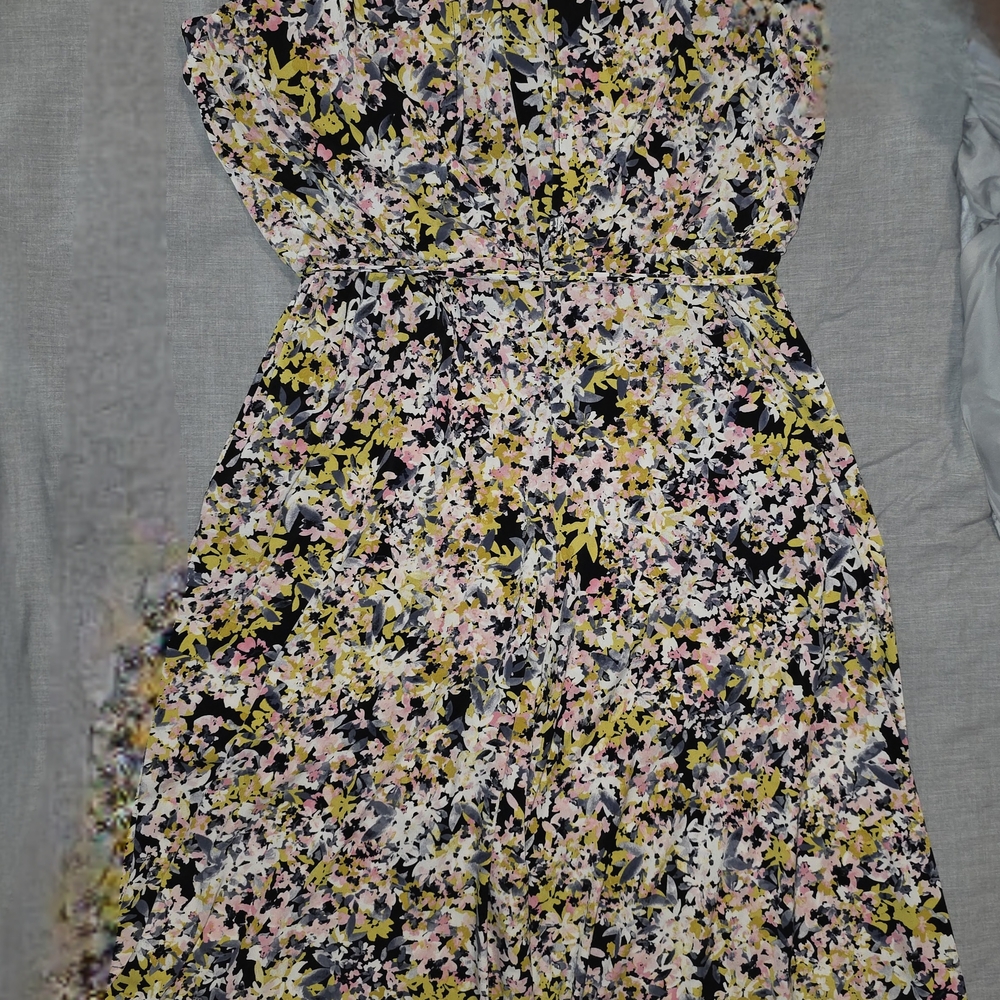 London Times White and Yellow Halter Maxi Dress